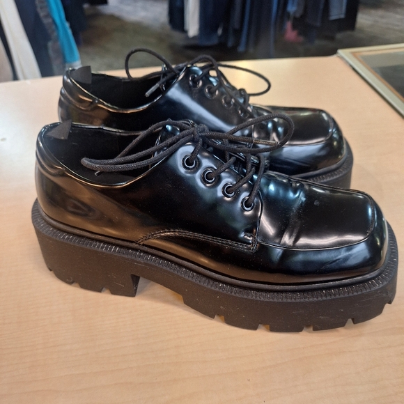 Platform Gothic Truffle Collection Shoes 9 - Picture 1 of 9